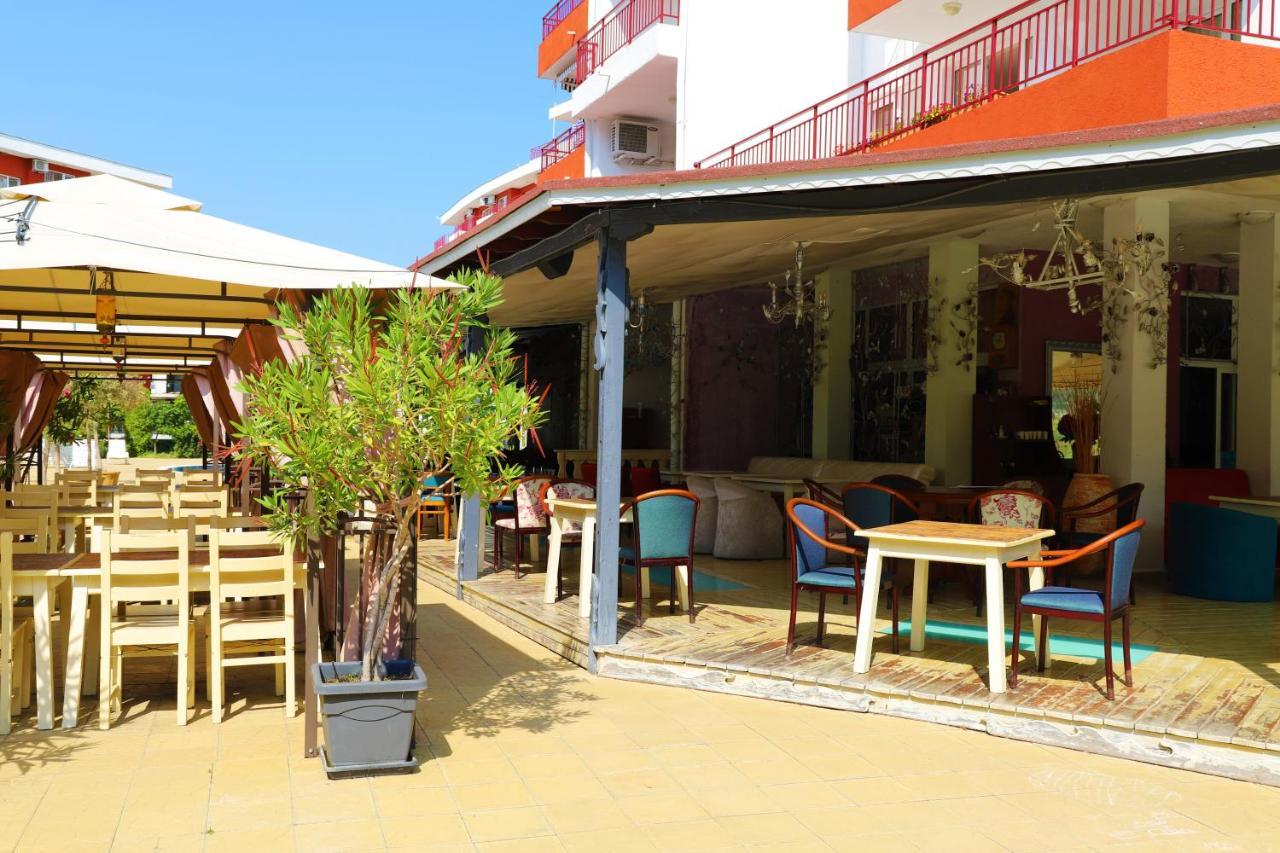 Fort Noks - Menada Apartments Sveti Vlas Exterior photo