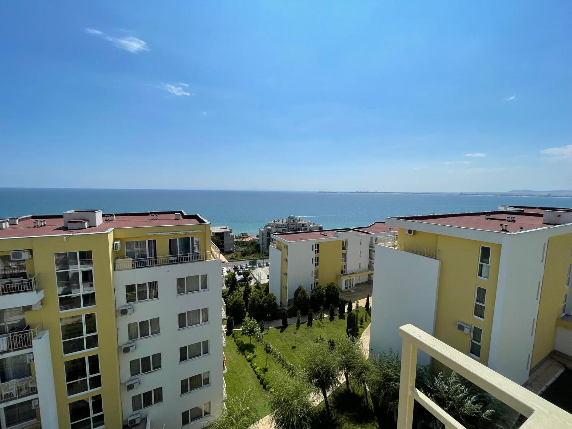 Fort Noks - Menada Apartments Sveti Vlas Room photo